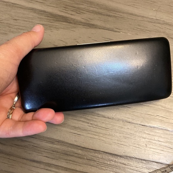 🤓 VINTAGE GIVENCHY GLASSES CASE - Picture 6 of 10